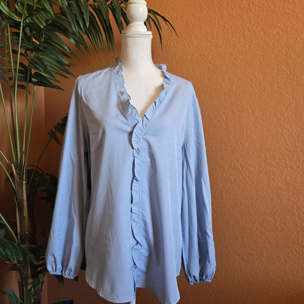 3/$25 NWOT Hawalili Blouse Ruffle Sky Blue V Neck 2XL